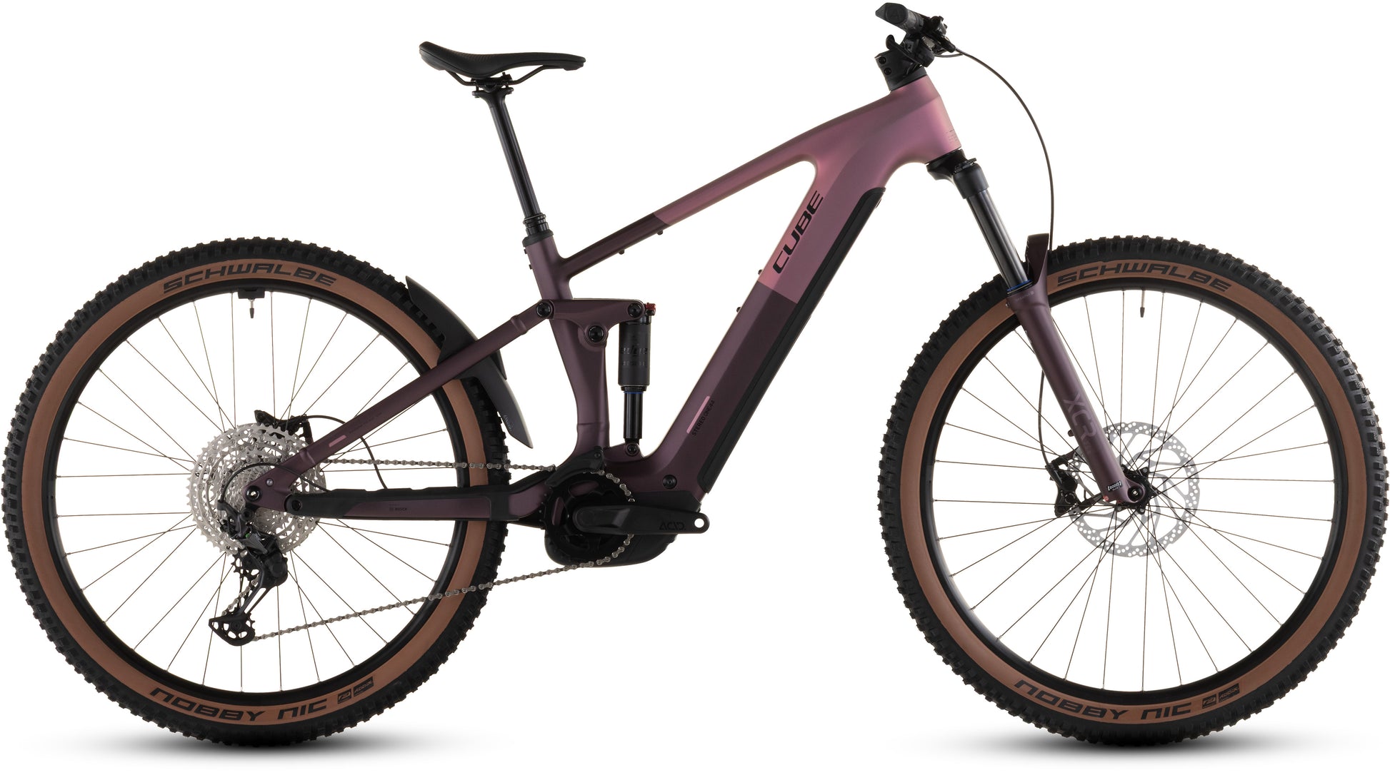 Das CUBE Stereo Hybrid ONE44 Pro 800 shiftblush'n'raisin 2026 ist ein modernes Elektro-Mountainbike mit Vollfederung, großen Stollenreifen, Scheibenbremsen und einem zentralen Bosch CX-Motor, abgebildet im Profil vor weißem Hintergrund.