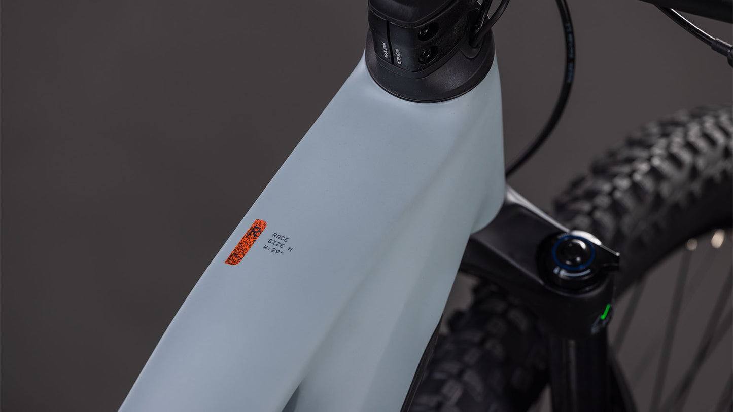 Produktbild: Cube Reaction Hybrid Race 800 vulcan´n´orange, Detailaufnahme 01