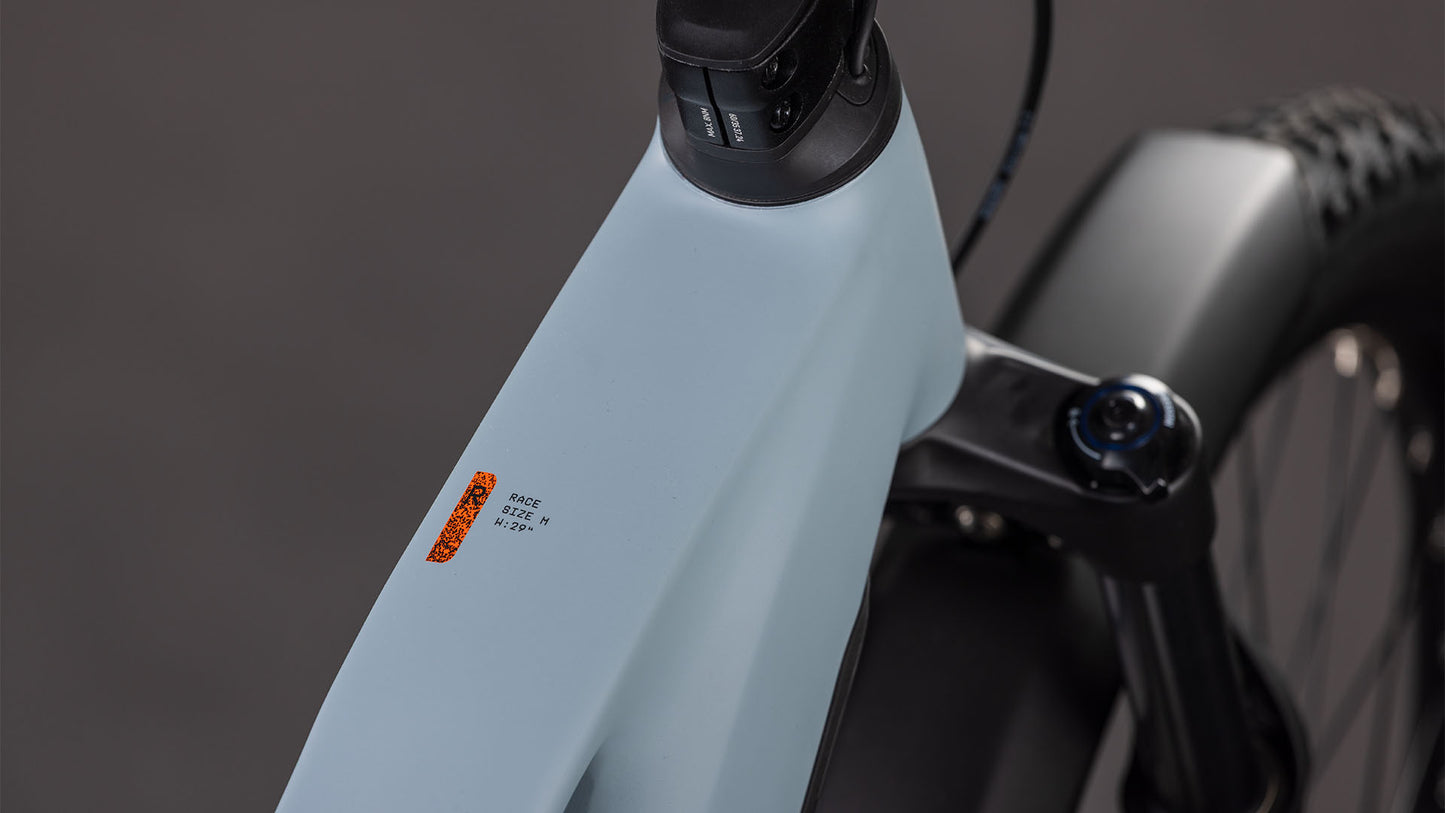 Produktbild: Cube Reaction Hybrid Race 800 FE vulcan´n´orange, Detailaufnahme 01