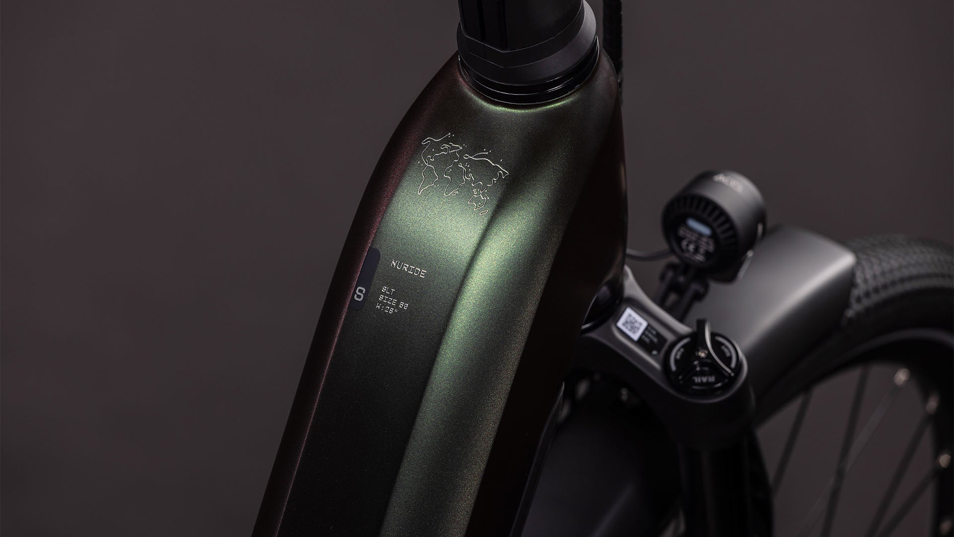 Produktbild: Cube Nuride Hybrid SLT 800 stellar´n´chrome, Detailaufnahme 01