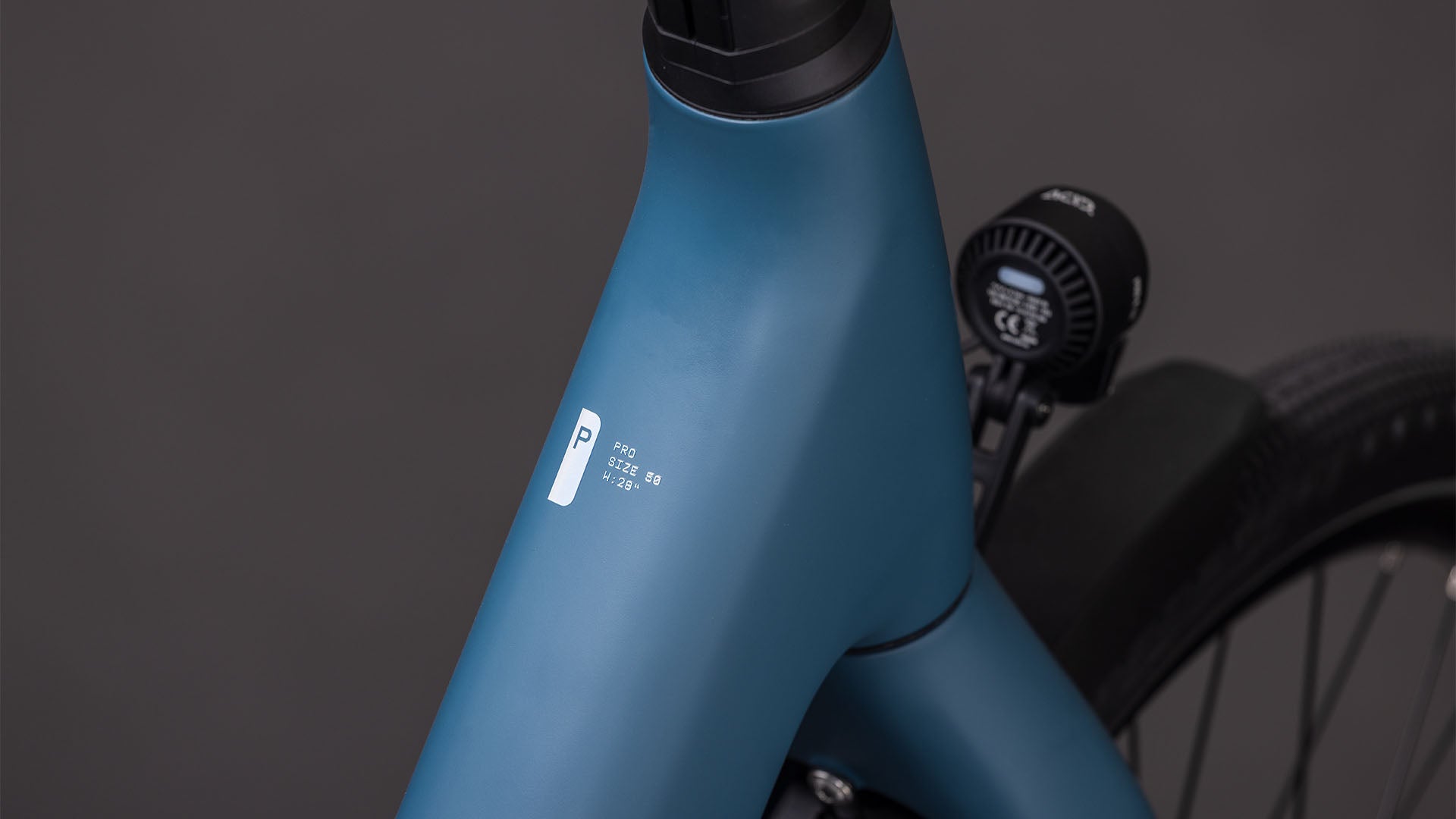 Produktbild: Cube Kathmandu Hybrid C:62 Pro 400X spectralblue´n´prism, Detailaufnahme 01