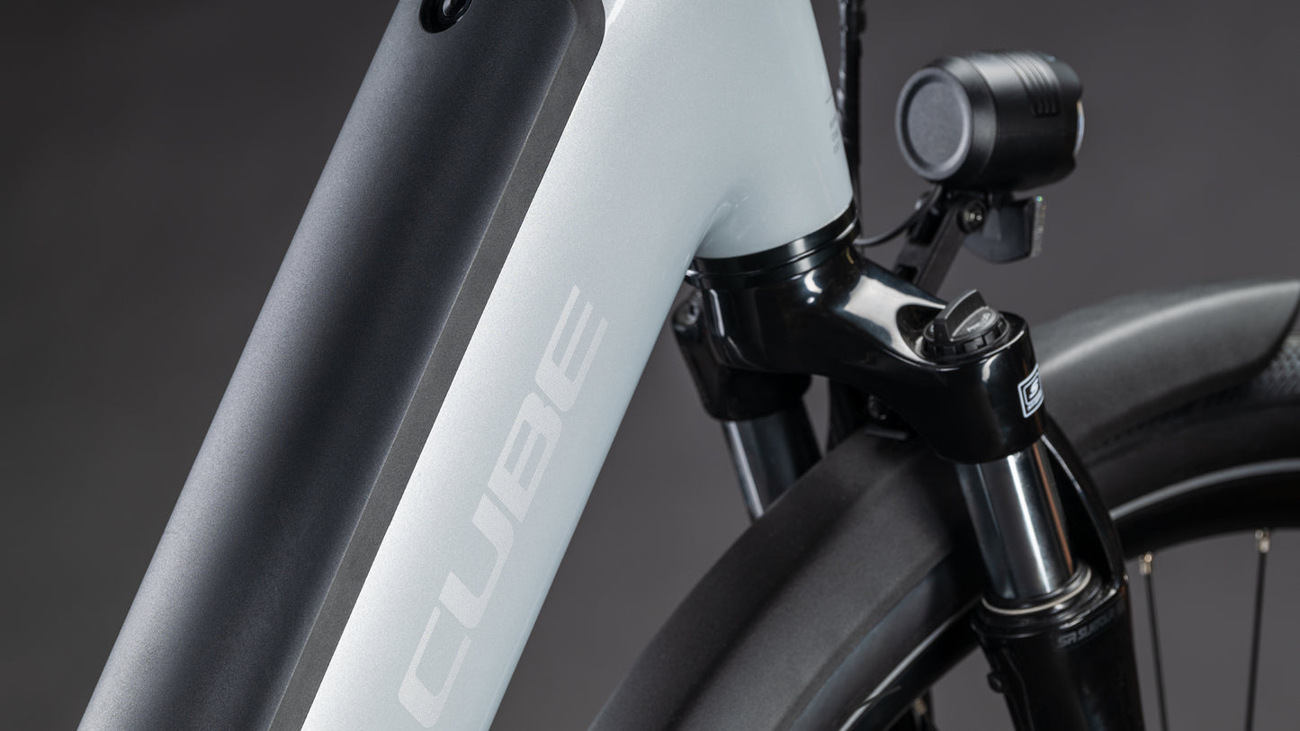 Produktbild: Cube Supreme Hybrid Comfort ONE 600 foggrey´n´reflex, Detailaufnahme 02