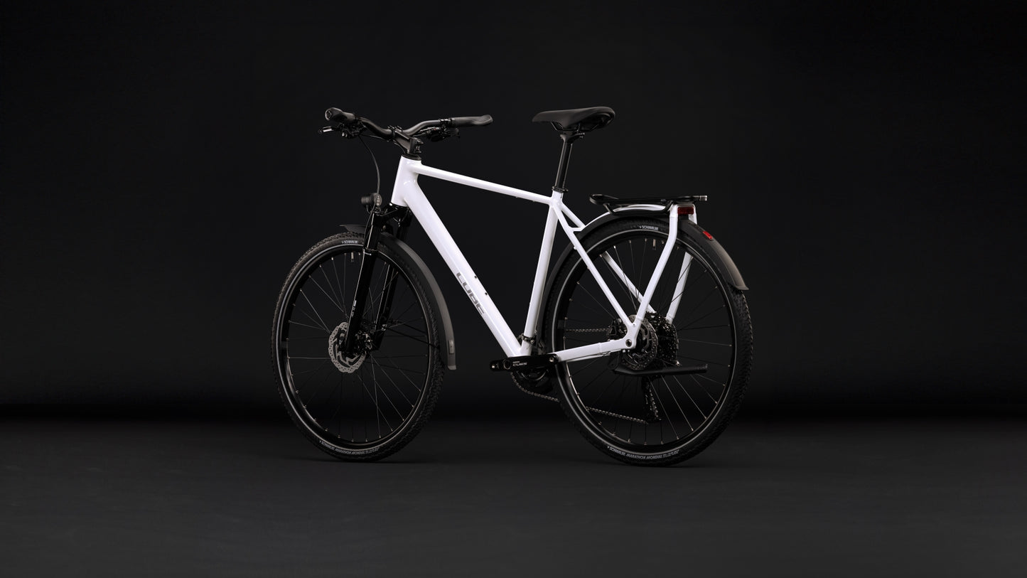 Cube Kathmandu Pro metallicwhite´n´chrome 2027