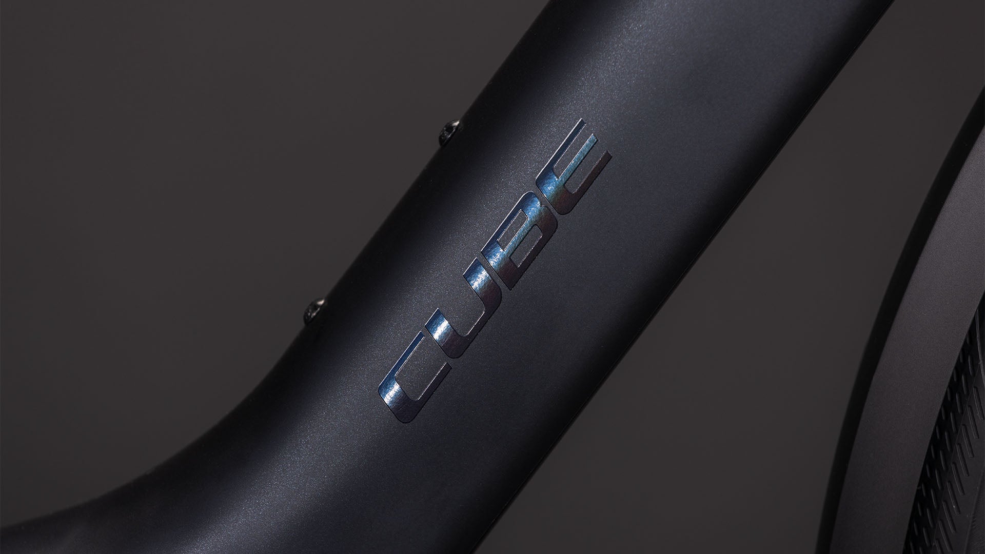 Produktbild: Cube Editor Hybrid Pro 400X FE coal´n´prism, Detailaufnahme 05