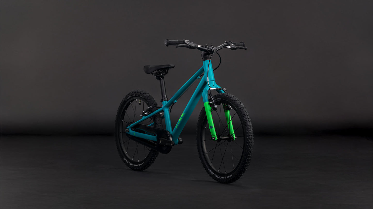 Produktbild: Cube Numove 180 seagreen´n´green, Schrägansicht (schwarzer Hintergrund)