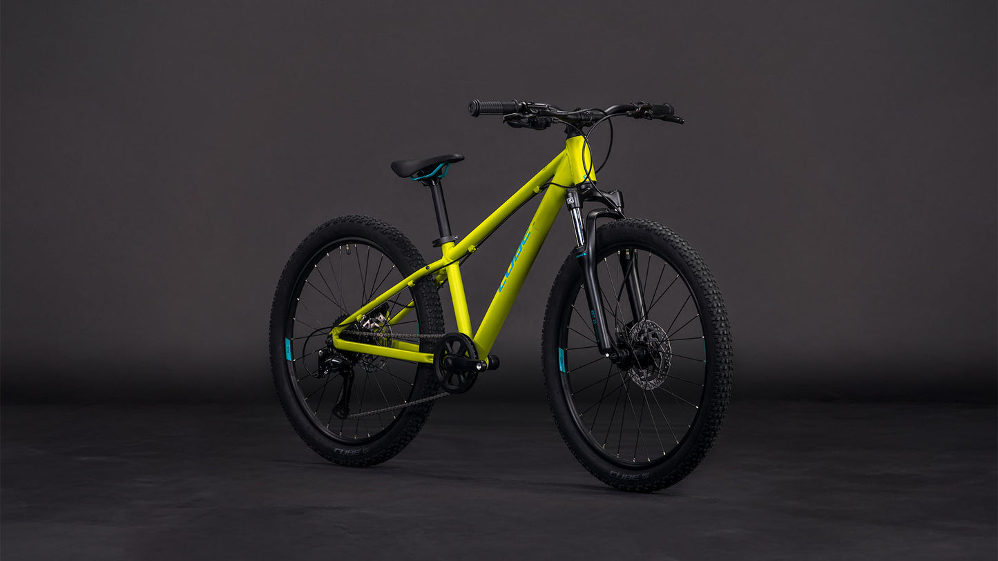 Produktbild: Cube Acid 240 Disc lizard´n´blue, Schrägansicht (schwarzer Hintergrund)