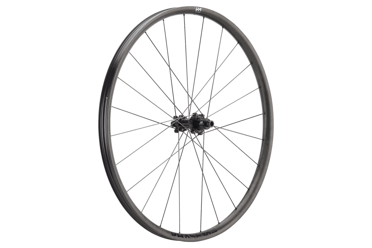 NEWMEN Wheel Phase 30 light VONOA 29" 24h FADE CS SP 6B 12x148 XD