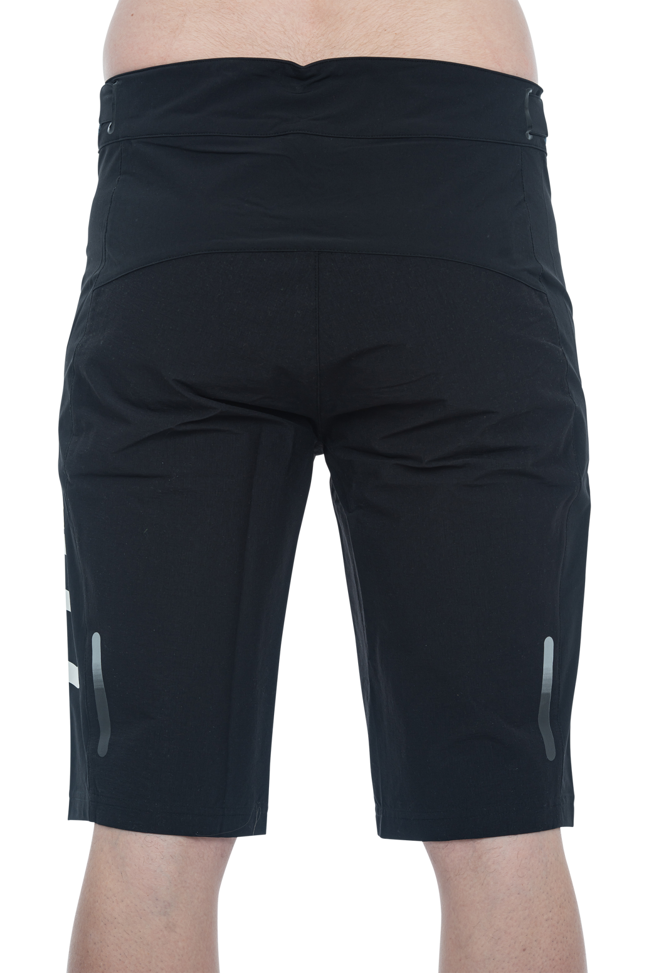 CUBE BLACKLINE Baggy Shorts black