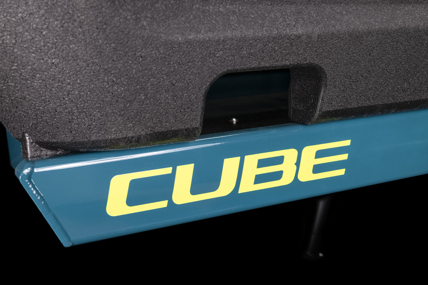 CUBE Cargo Dual Hybrid 1000 blue´n´lime 2023