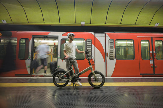 CUBE Fold Hybrid 2026: Das Falt-E-Bike für alle, die keinen festen Abstellplatz haben
