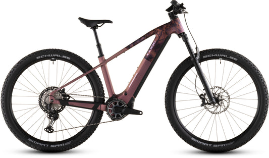 Produktbild: Cube Reaction Hybrid SLX 800 shiftblush´n´art, Seitenansicht (weißer Hintergrund)
