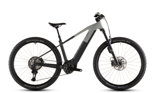 Cube Reaction Hybrid SLT 800 reedbeige´n´sagebrushgreen 2026