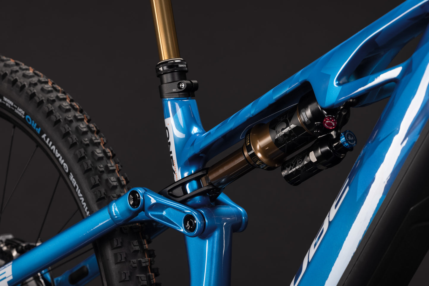 Cube Stereo Hybrid ONE44 HPC AT 800 actionteam 2027