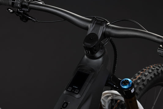 CUBE Stereo Hybrid ONE77 HPC At 800 E-Mountainbike Fully 2027, Antrieb und Schaltung