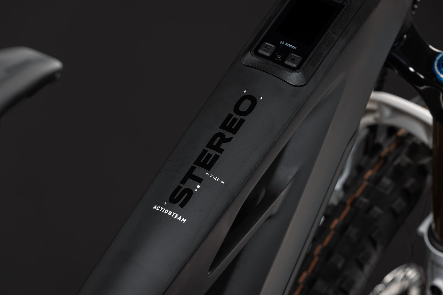 Cube Stereo Hybrid ONE77 HPC AT 800 carbon´n´white 2027