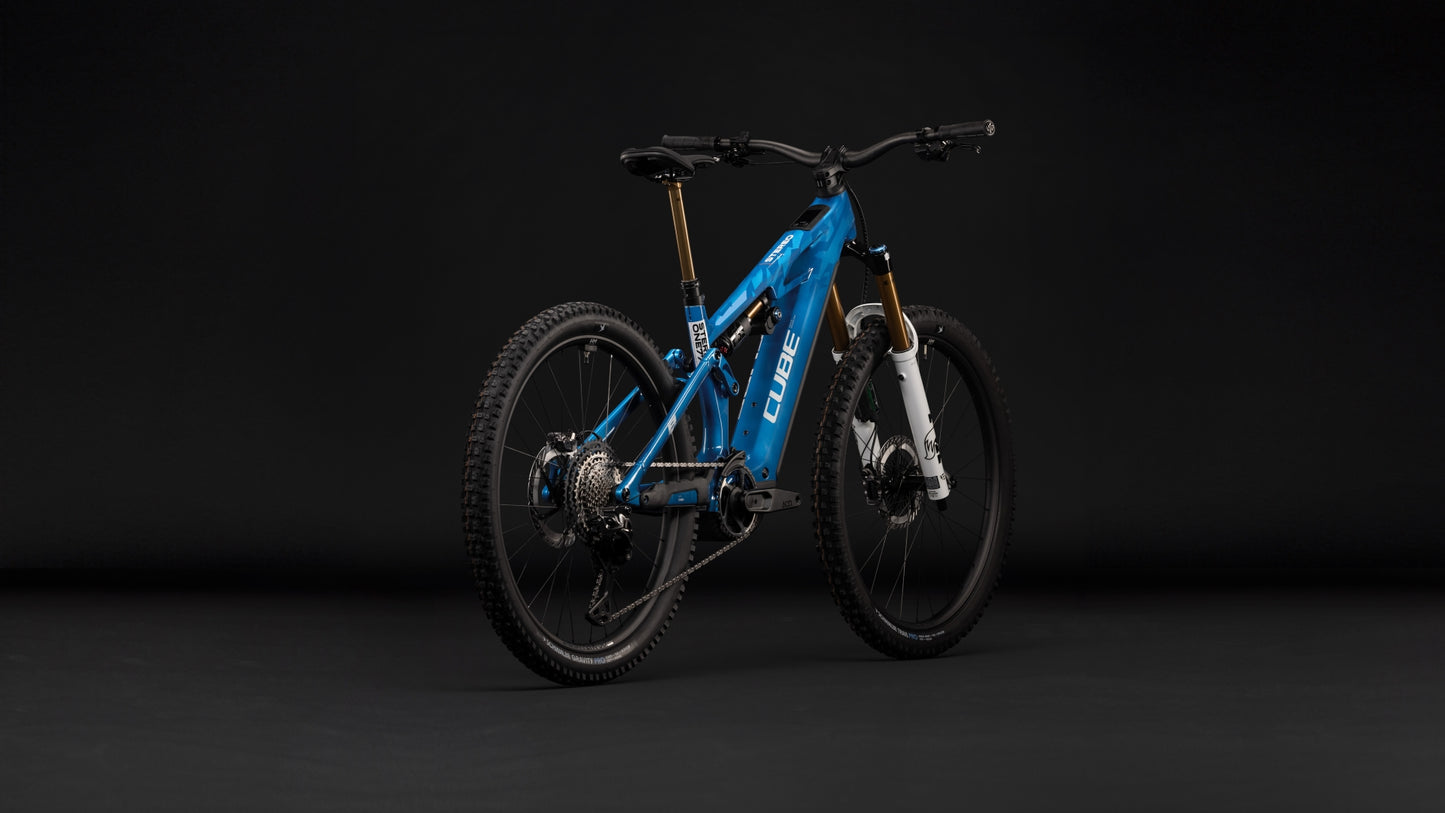Cube Stereo Hybrid ONE77 HPC AT 800 actionteam 2027