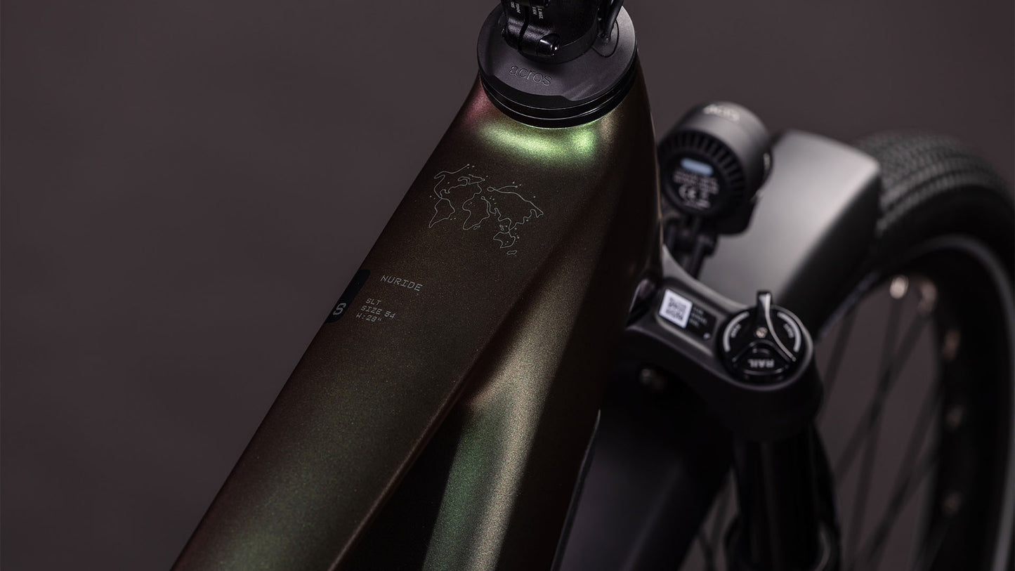 Produktbild: Cube Nuride Hybrid SLT 800 stellar´n´chrome, Detailaufnahme 01