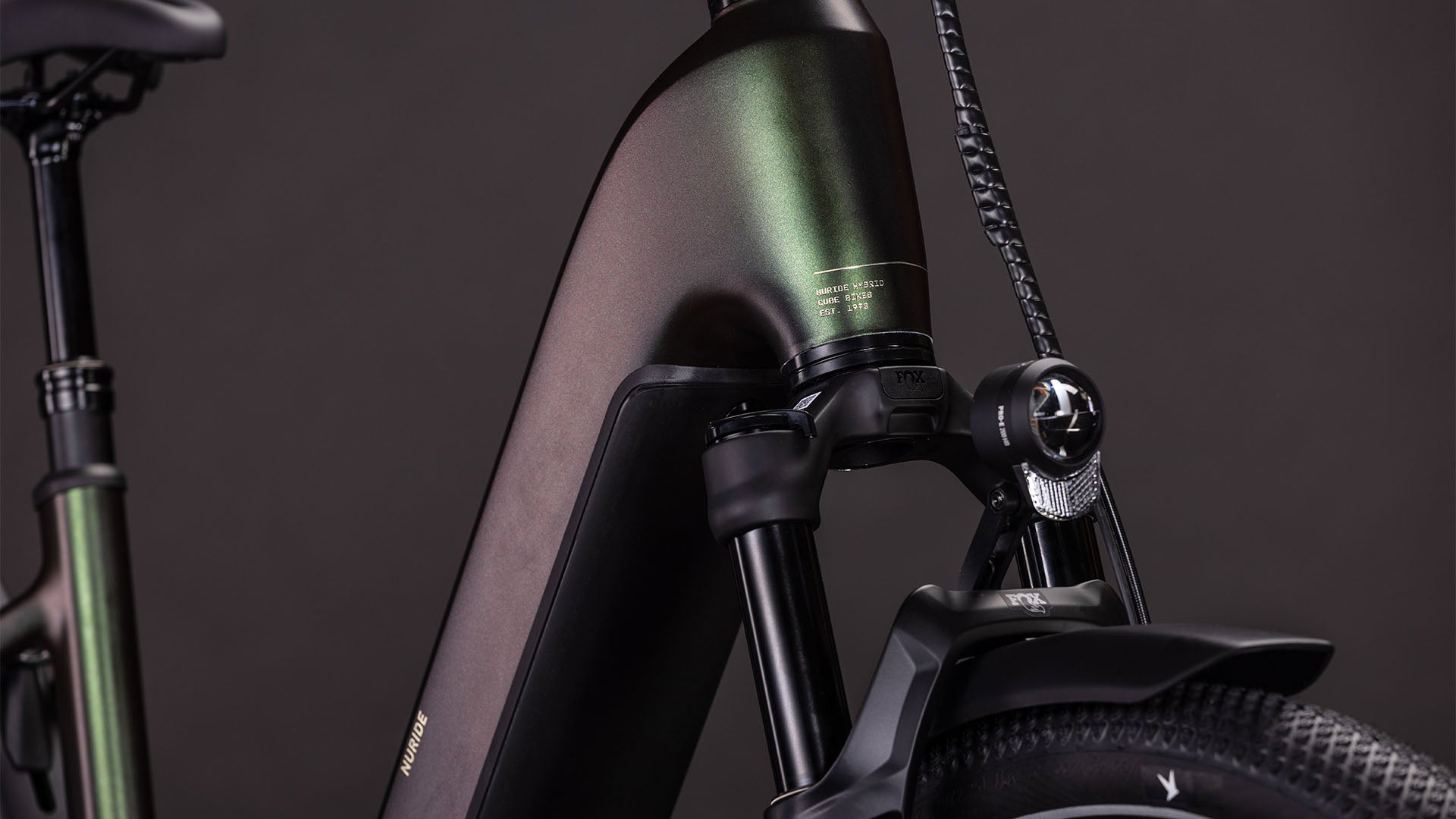 Produktbild: Cube Nuride Hybrid SLT 800 stellar´n´chrome, Detailaufnahme 06