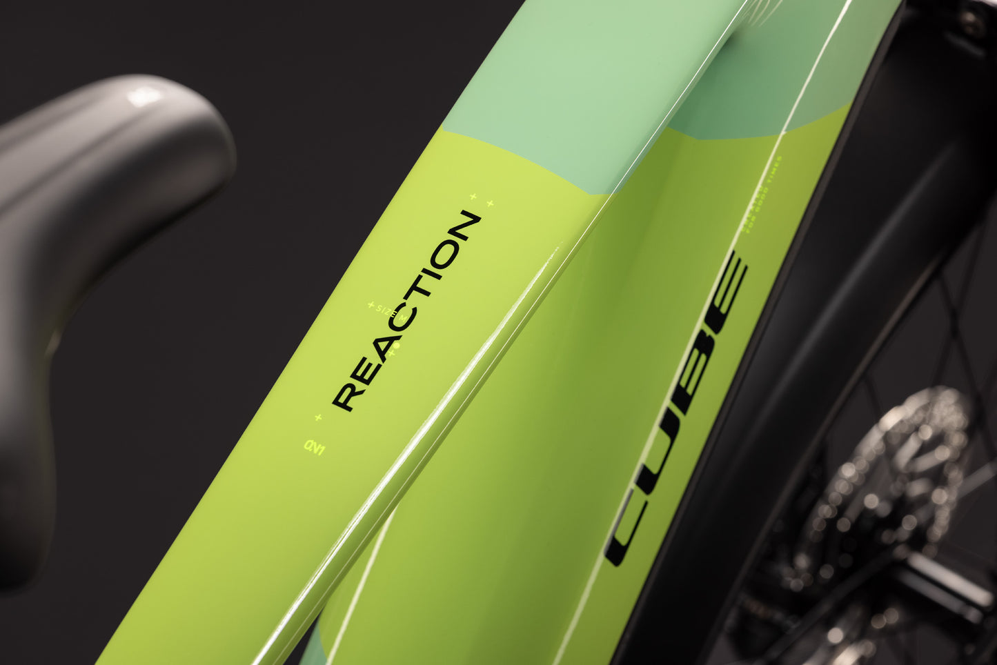Cube Reaction Hybrid ONE 720  FE cactus´n´black 2027