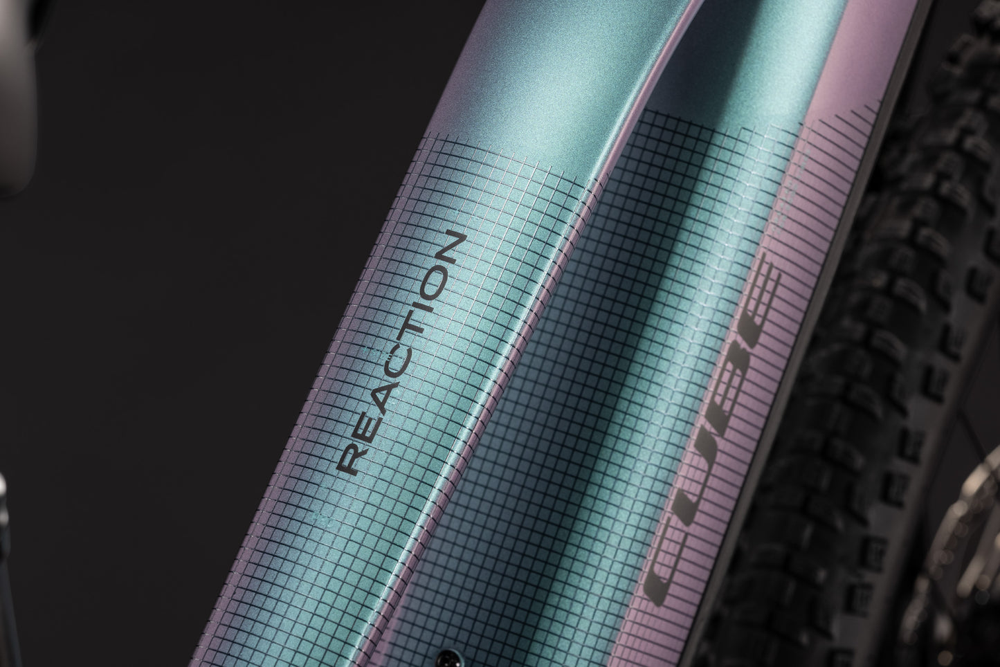 Cube Reaction Hybrid Pro 800 polarlight´n´black Trapeze 2027
