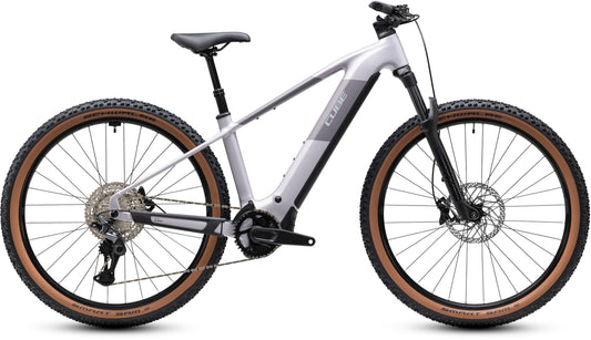 CUBE Reaction Hybrid Pro 800 E-Mountainbike Hardtail 2027 in lilacbreeze und prizm, Seitenansicht