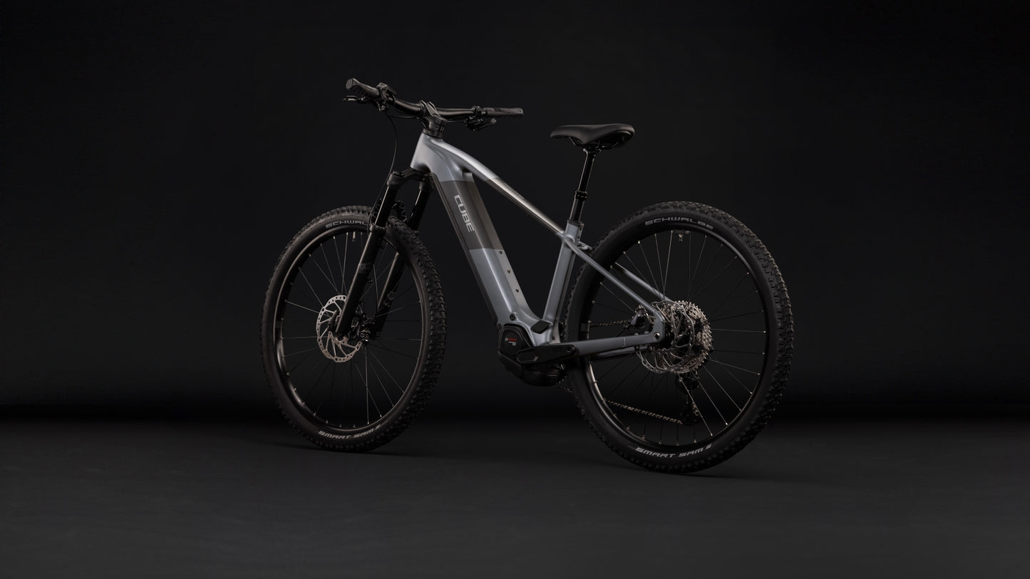 Cube Reaction Hybrid Race 800 slabgrey´n´chrome 2027