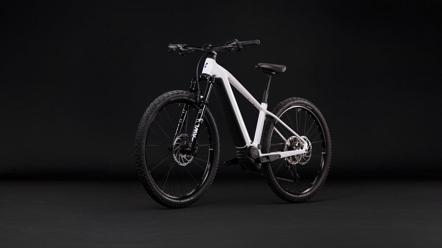 Cube Reaction Hybrid Race 800 snow´n´black 2027