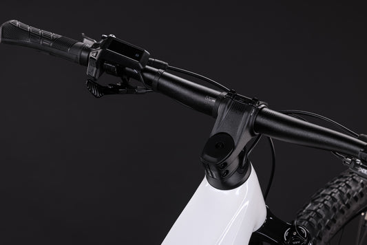 CUBE Reaction Hybrid Race 800 Trapeze E-Mountainbike Hardtail 2027, Antrieb und Schaltung