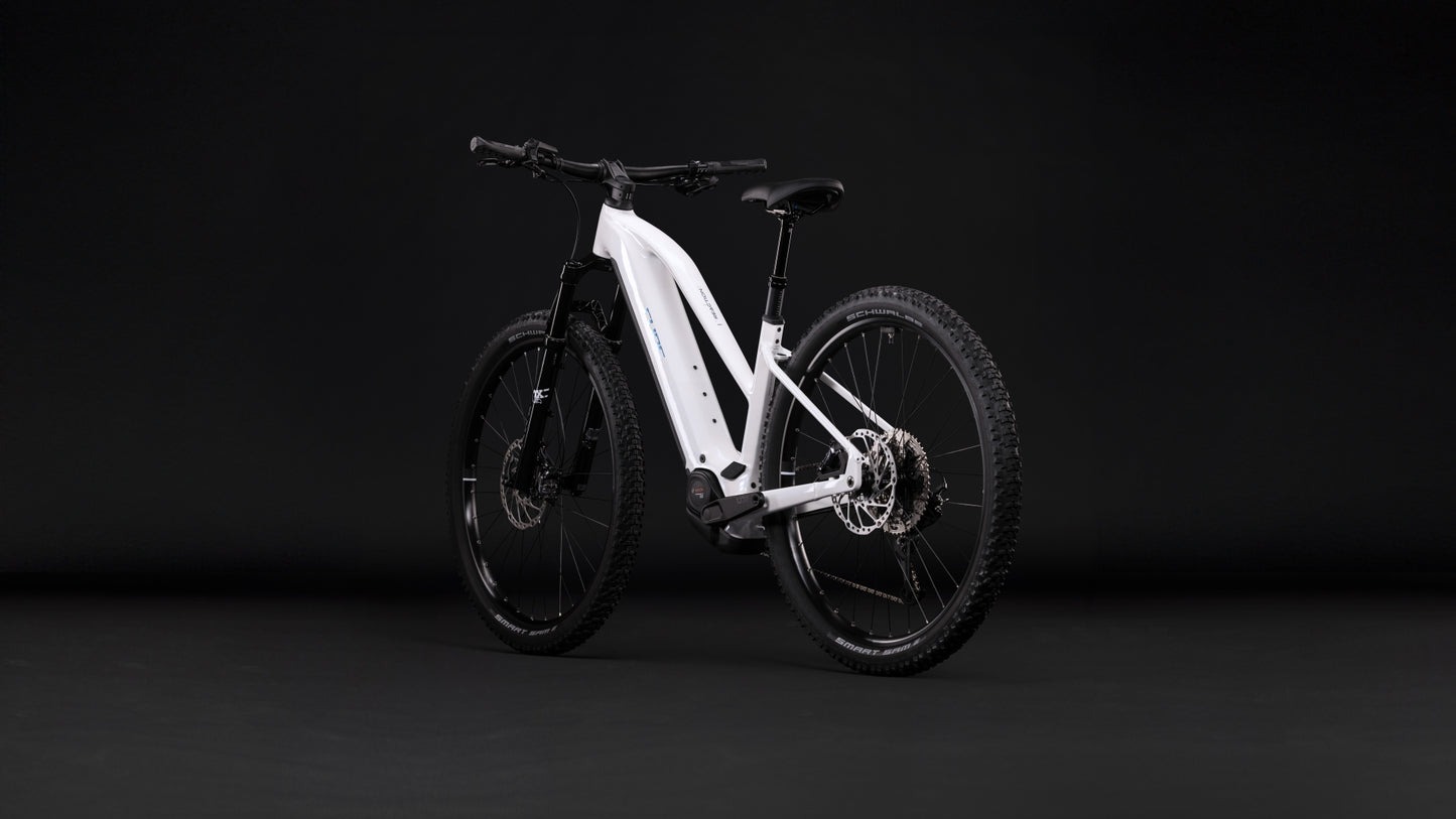 Cube Reaction Hybrid Race 800 snow´n´black Trapeze 2027