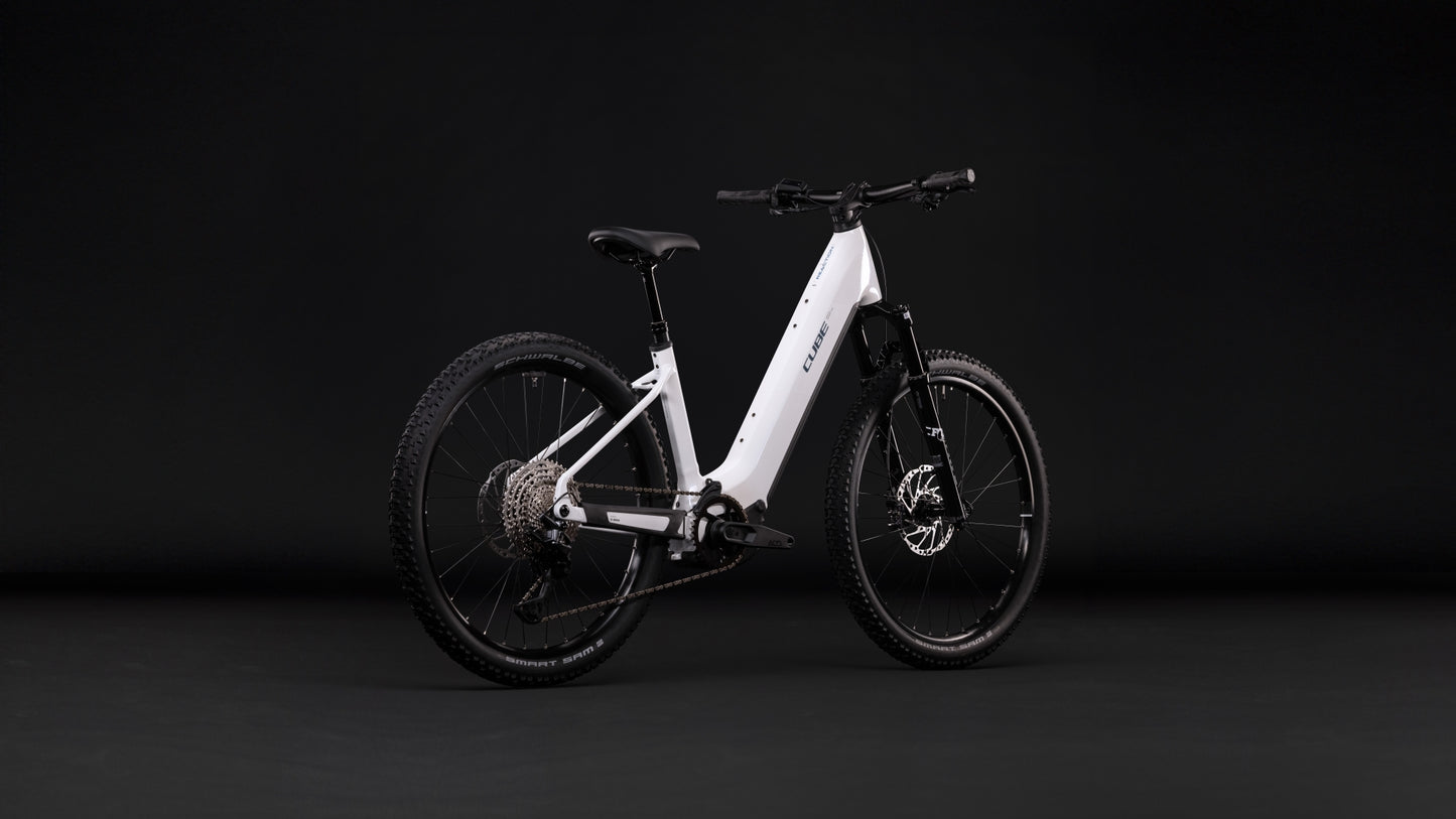 Cube Reaction Hybrid Race 800 snow´n´black Easy Entry 2027