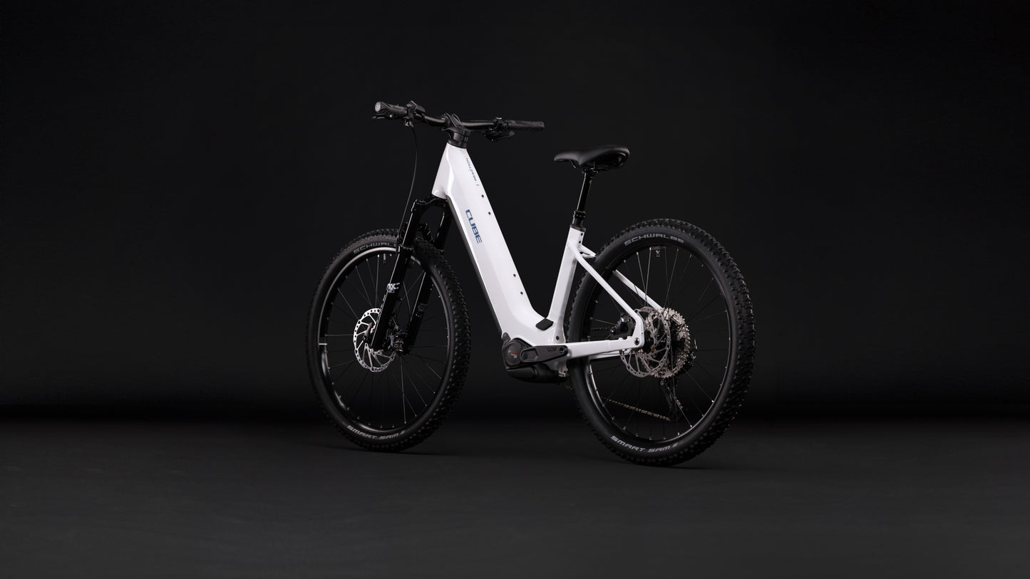 Cube Reaction Hybrid Race 800 snow´n´black Easy Entry 2027