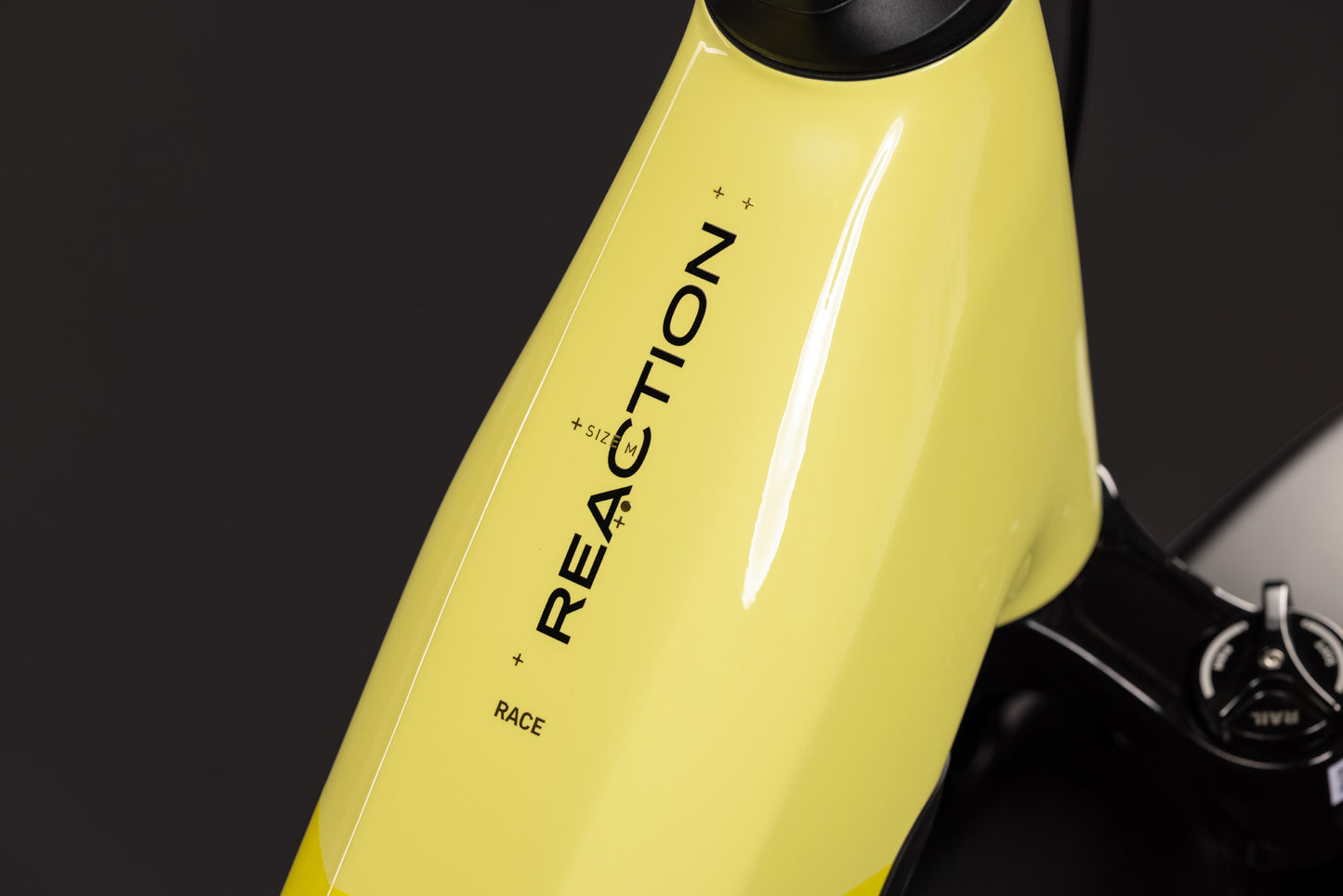 Cube Reaction Hybrid Race 800 FE bananasplit´n´black Easy Entry 2027
