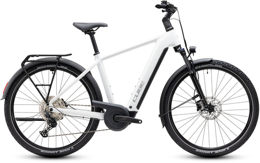 CUBE Nuride Hybrid Performance 720 E-Trekkingrad 2027 in metallicwhite und grey, Seitenansicht