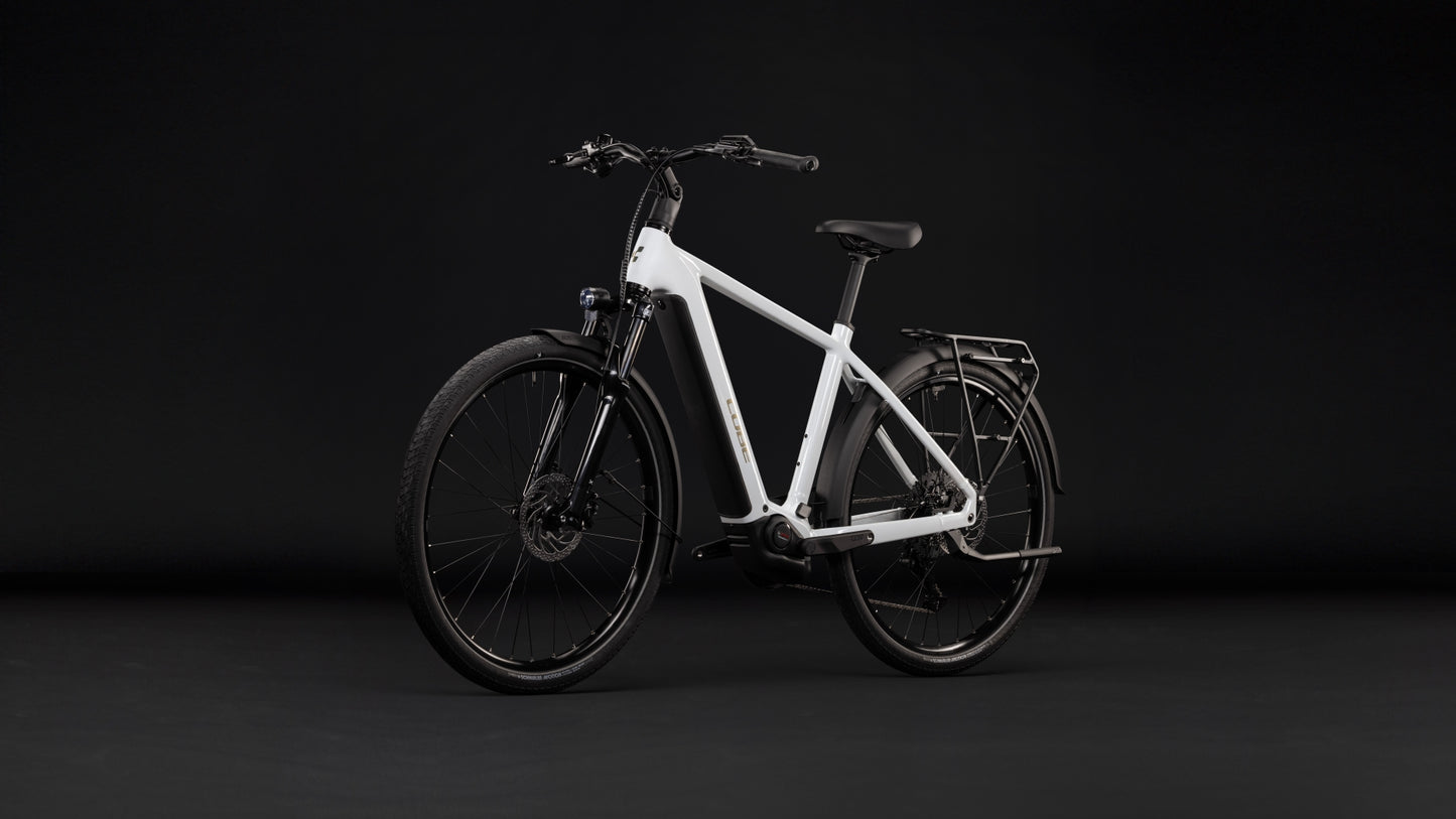 Cube Touring Hybrid ONE 600 metallicwhite´n´chrome 2027