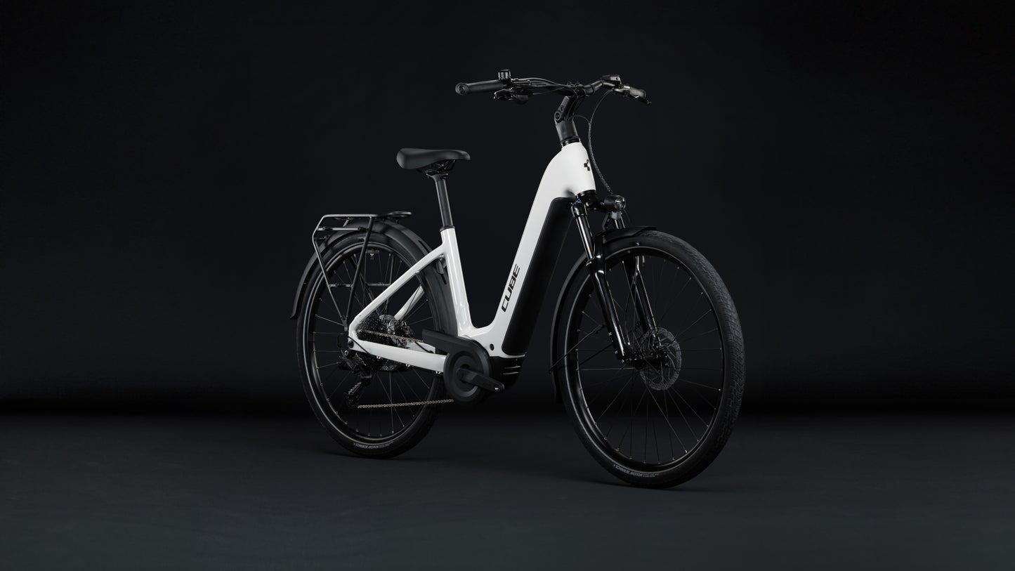 Cube Touring Hybrid ONE 600 metallicwhite´n´chrome Easy Entry 2027
