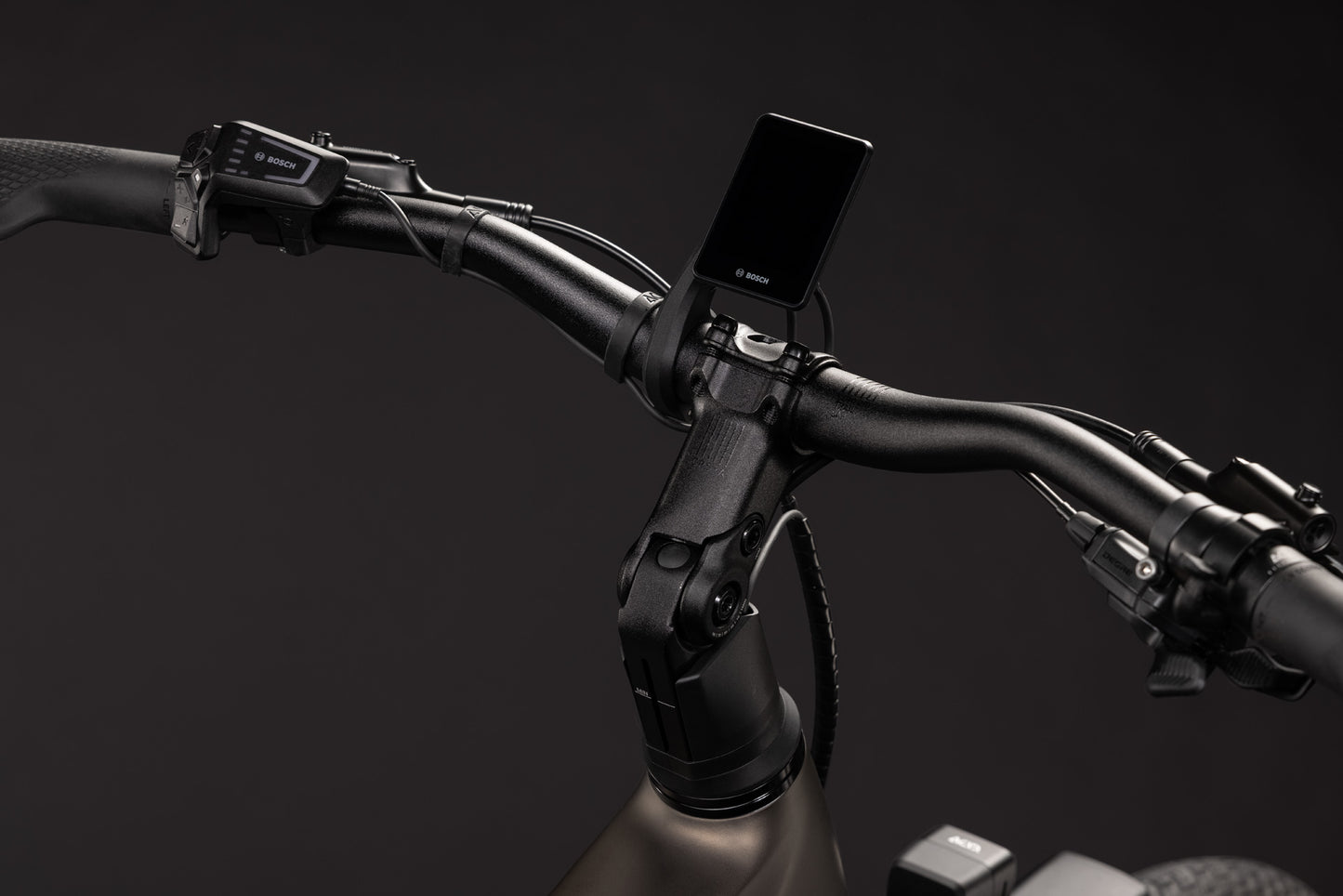 Cube Touring Hybrid Pro 800 metallicumbra´n´black 2027
