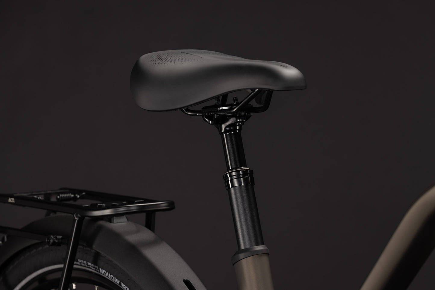 Cube Touring Hybrid Pro 800 metallicumbra´n´black Trapeze 2027