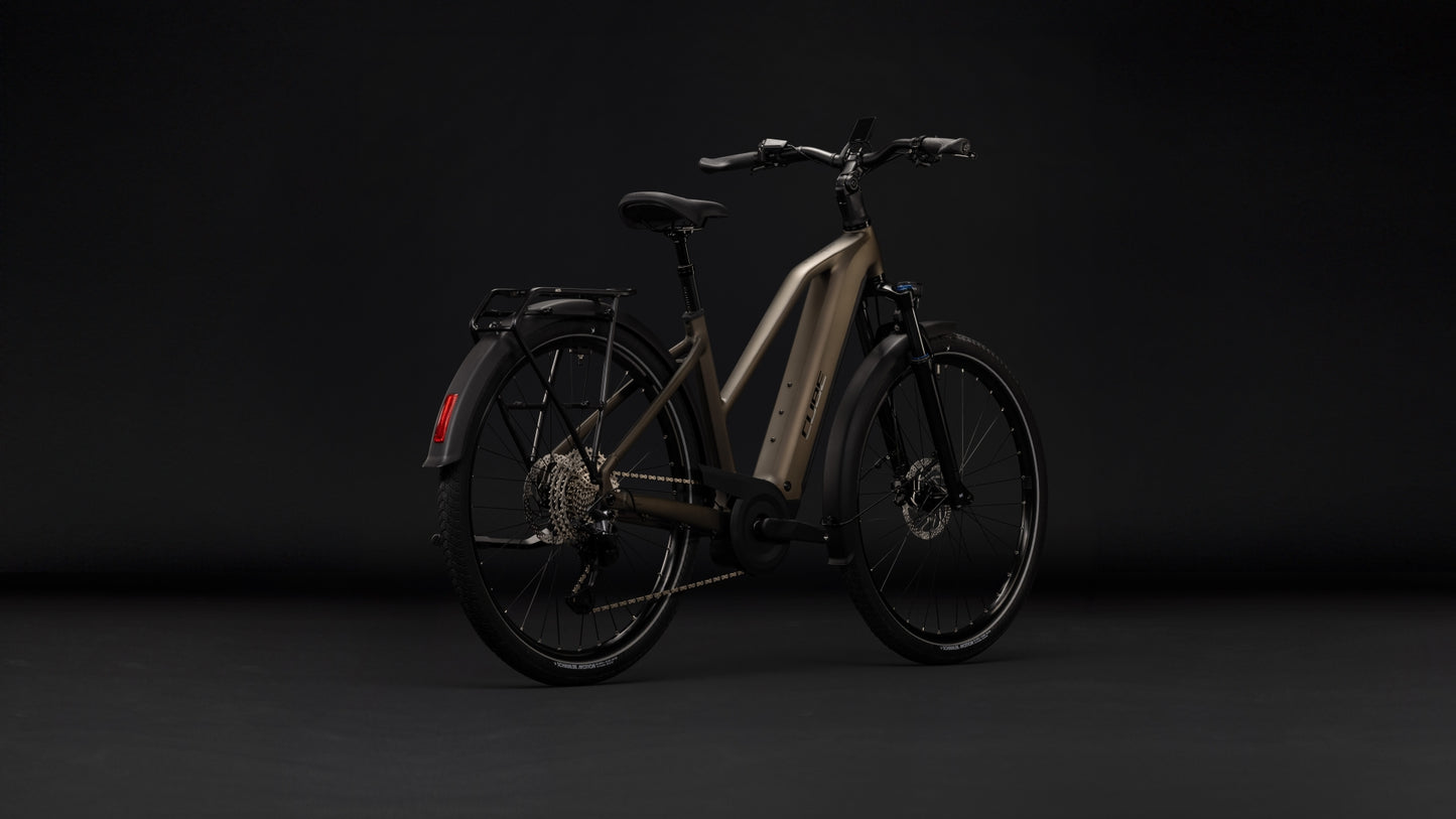 Cube Touring Hybrid Pro 800 metallicumbra´n´black Trapeze 2027