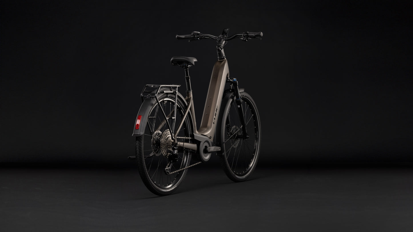 Cube Touring Hybrid Pro 800 metallicumbra´n´black Easy Entry 2027