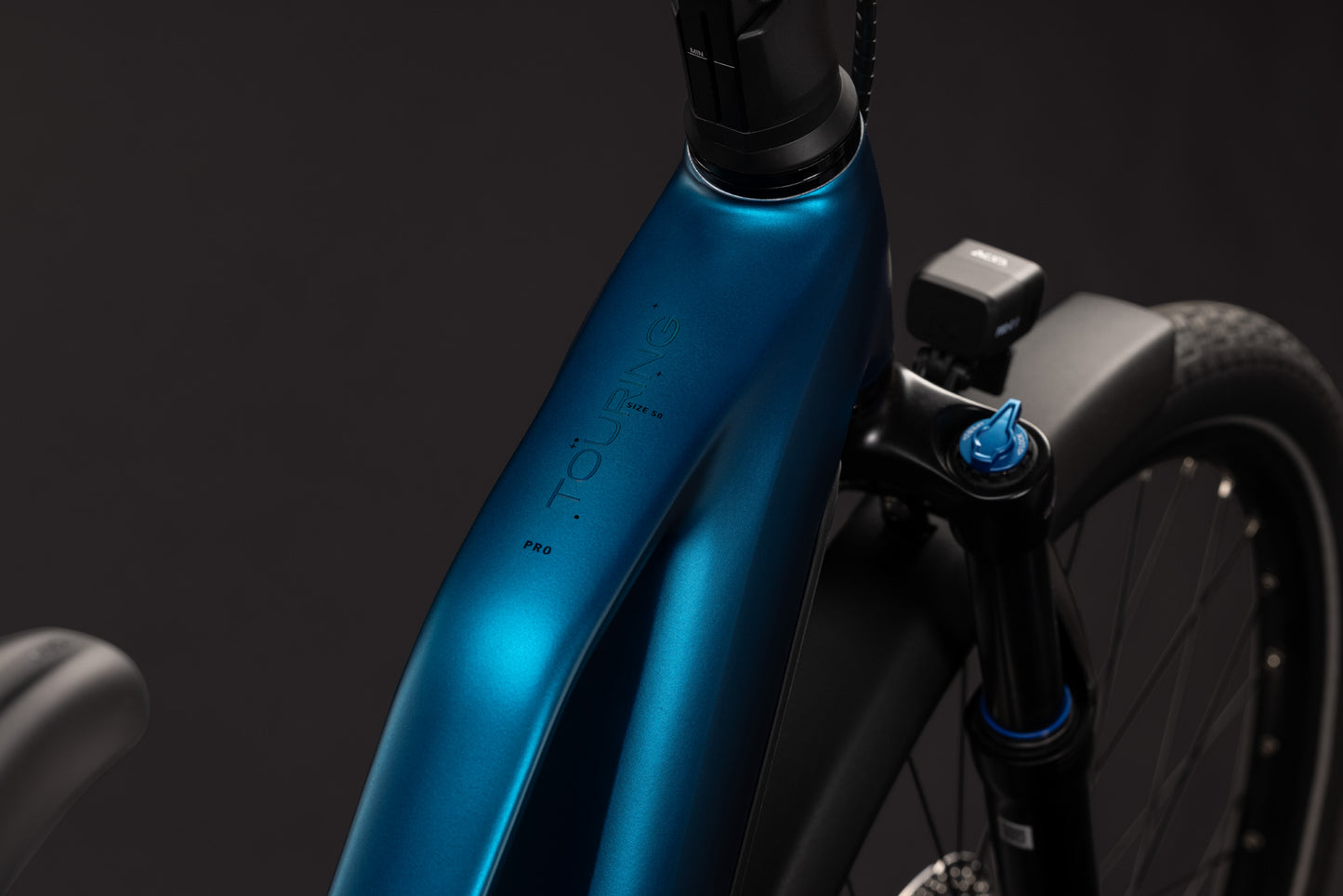 Cube Touring Hybrid Pro 800 electricblue´n´prizm Trapeze 2027