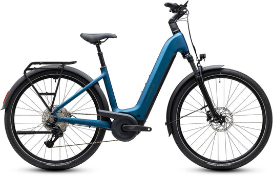 CUBE Touring Hybrid Pro 800 Easy Entry E-Trekkingrad 2027 in electricblue und prizm, Seitenansicht
