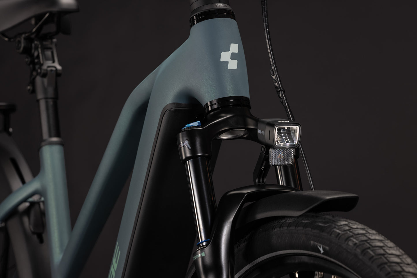 Cube Touring Hybrid Deluxe SLX 800 greengranit´n´green Trapeze 2027