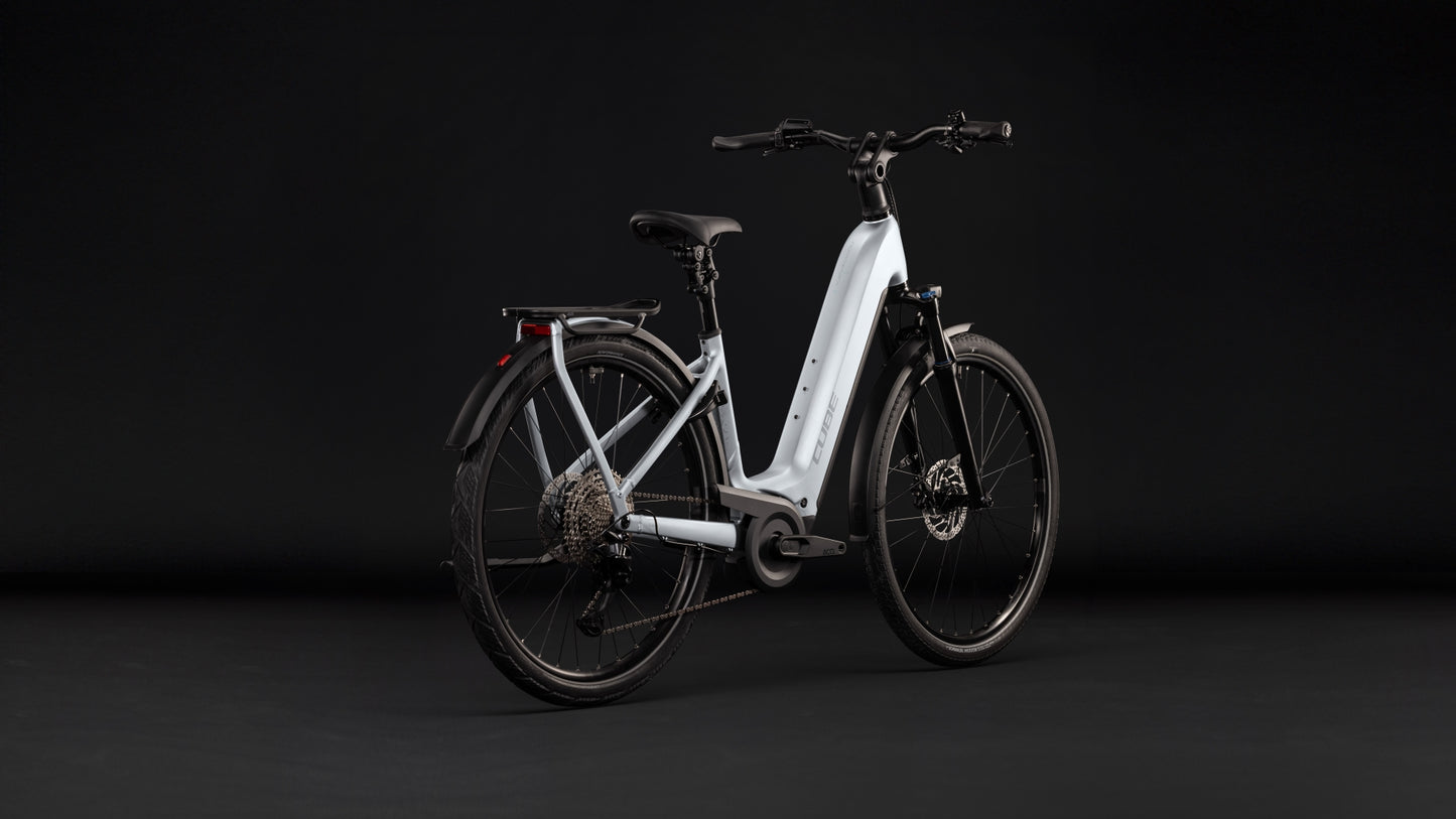 Cube Kathmandu Hybrid ONE 800 silverstar´n´reflex Easy Entry 2027