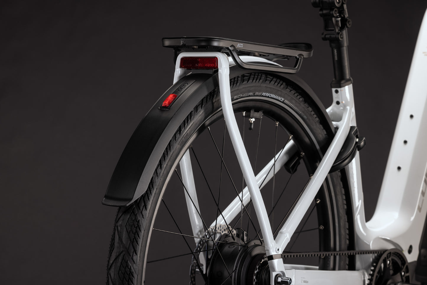 Cube Kathmandu Hybrid Deluxe Pro 800 metallicwhite´n´chrome Easy Entry 2027