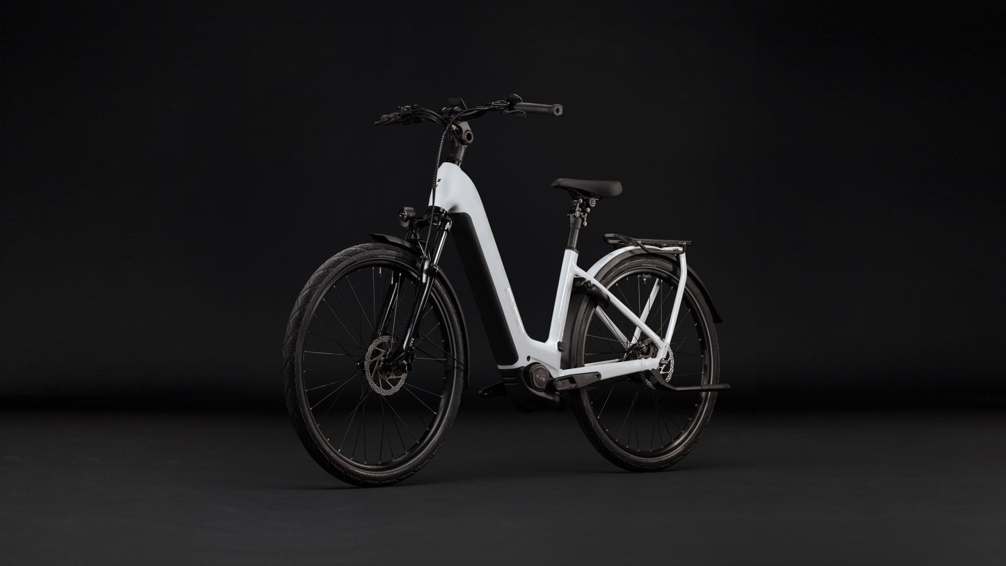 Cube Kathmandu Hybrid Deluxe Pro 800 metallicwhite´n´chrome Easy Entry 2027
