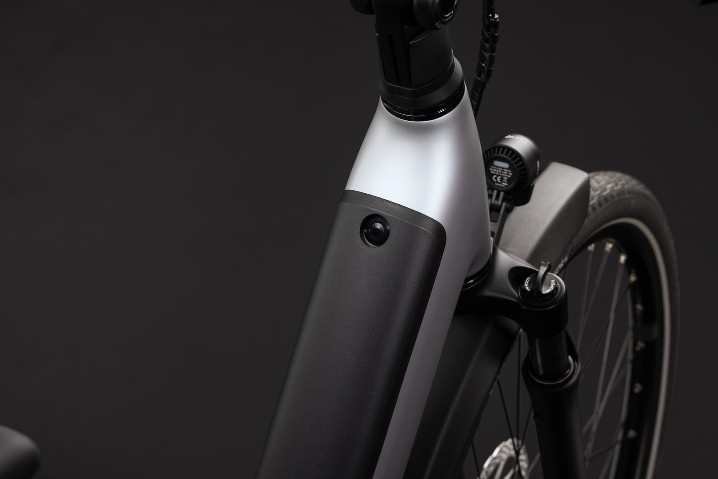 Cube Supreme Hybrid Deluxe Pro 600 silverstar´n´reflex Easy Entry 2027