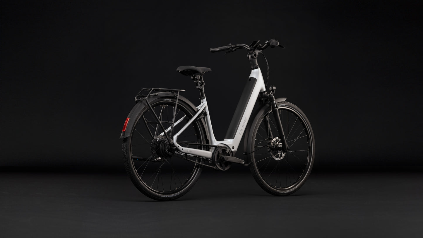 Cube Supreme Hybrid Deluxe Pro 600 silverstar´n´reflex Easy Entry 2027