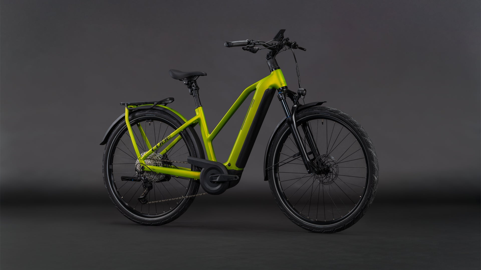 Produktbild: Cube Kathmandu Hybrid Pro 800 lizard´n´black, Schrägansicht (schwarzer Hintergrund)