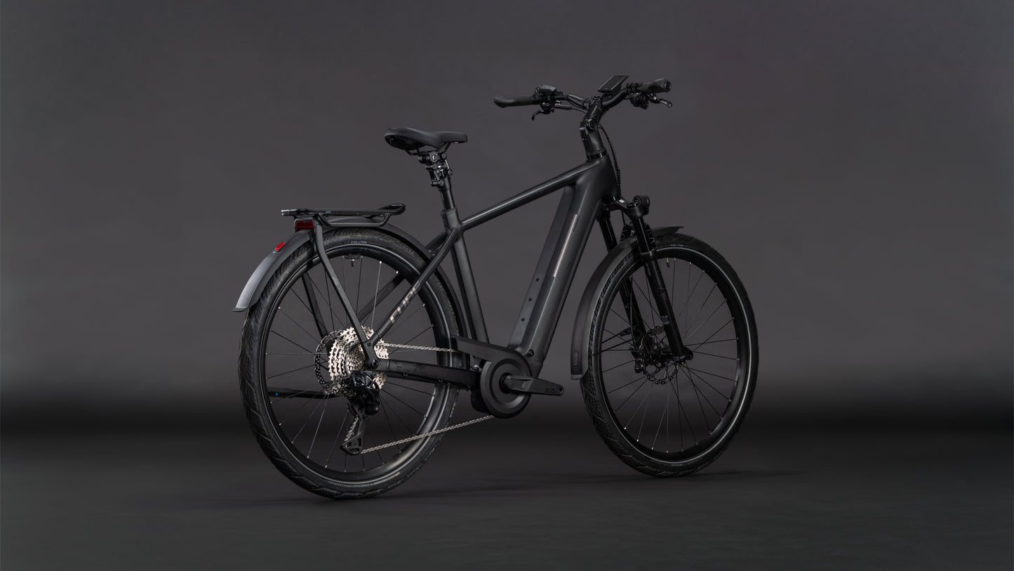 Produktbild: Cube Kathmandu Hybrid SLX 800 silverdust´n´chrome, Schrägansicht (schwarzer Hintergrund)
