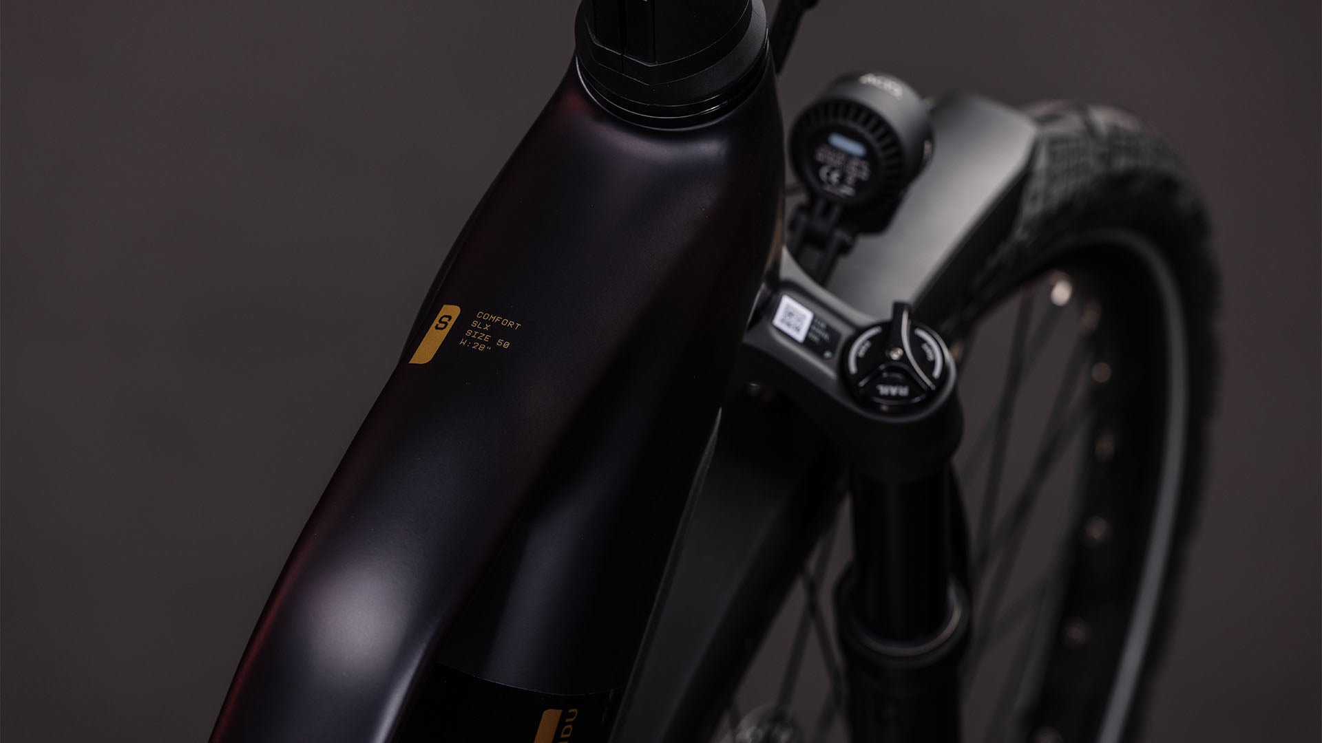 Produktbild: Cube Kathmandu Hybrid Comfort SLX 800 solareclipse´n´gold, Detailaufnahme 01